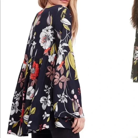 Free People Bella Floral Print V Neck Bell Sleeve Tunic Top Dress XS - Picture 4 of 10